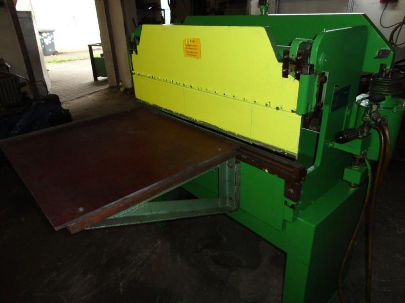 Weisswerk<br>Feinmechanik- Entwurf und Herstellung-1